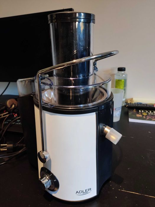 Sokowirówka ADLER