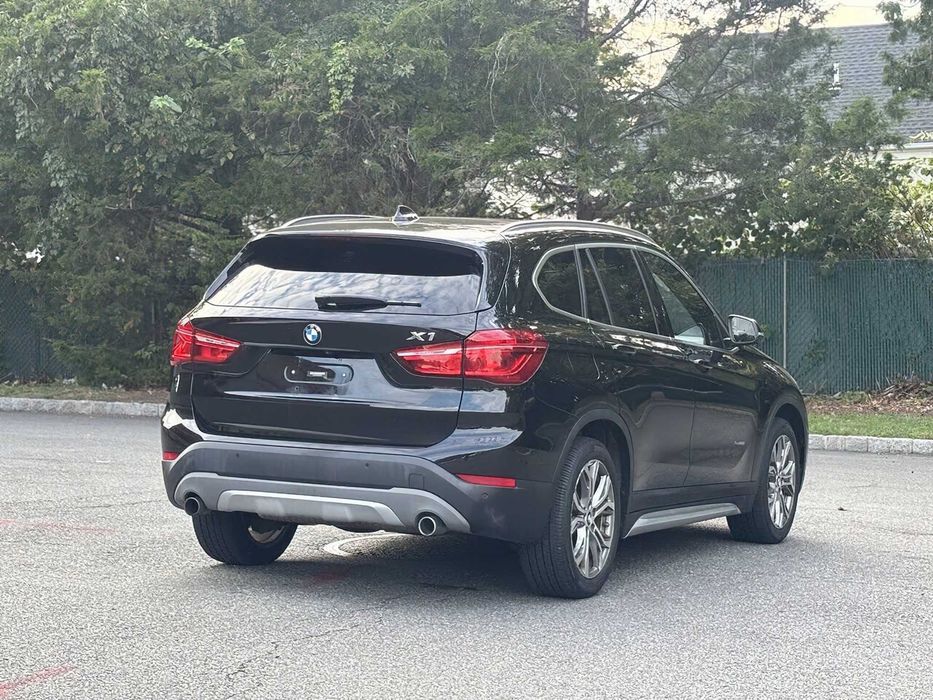 BMW X1      2016