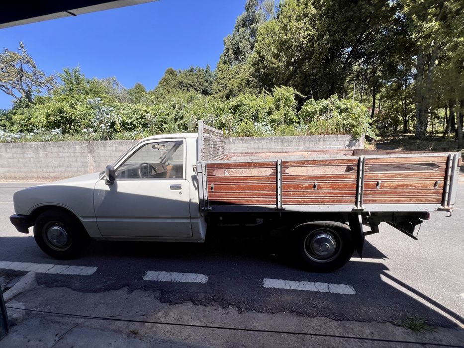 Carrinha Bedford KBD27 motor Isuzu