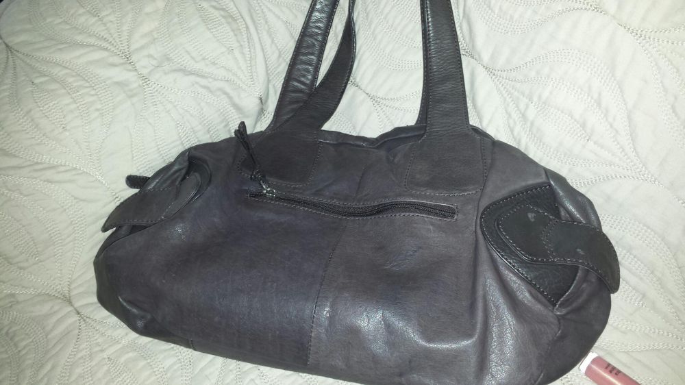 Skórzana torebka 25 lovers nowa prawie liebeskind