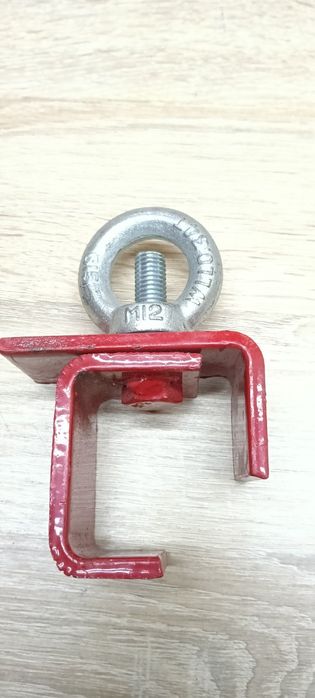 Кріплення хомут для квадратних труб