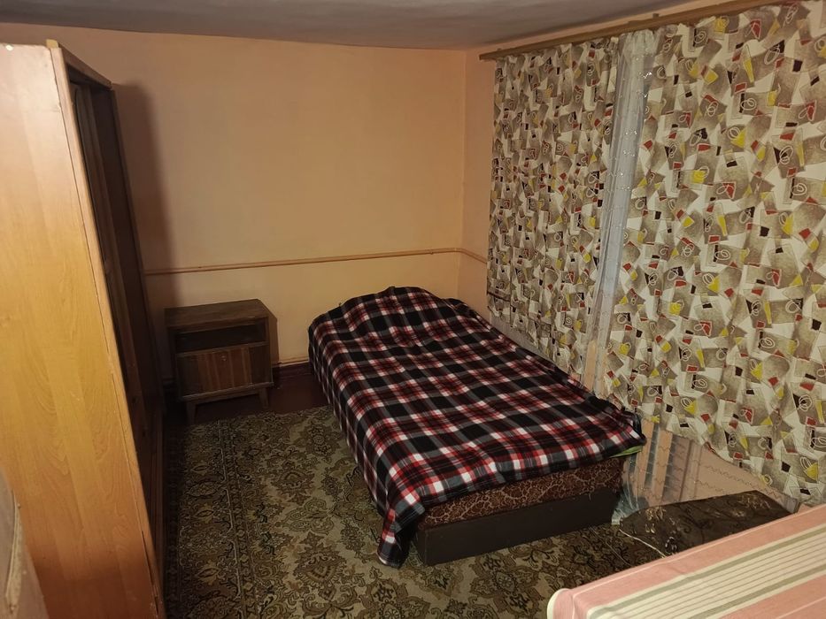 Здається 2-х кімнатний будинок