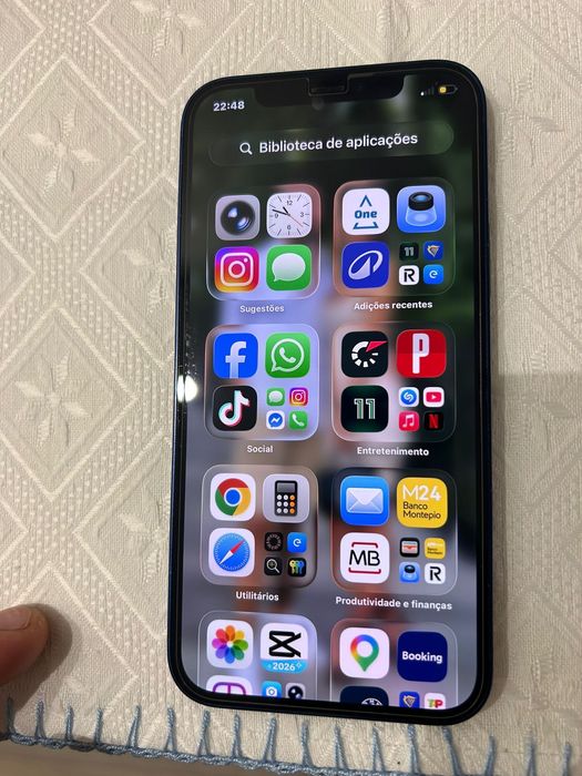 iphone 12 em bom estado