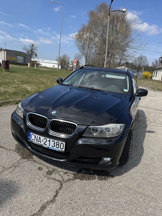BMW E91 318i 2009r.