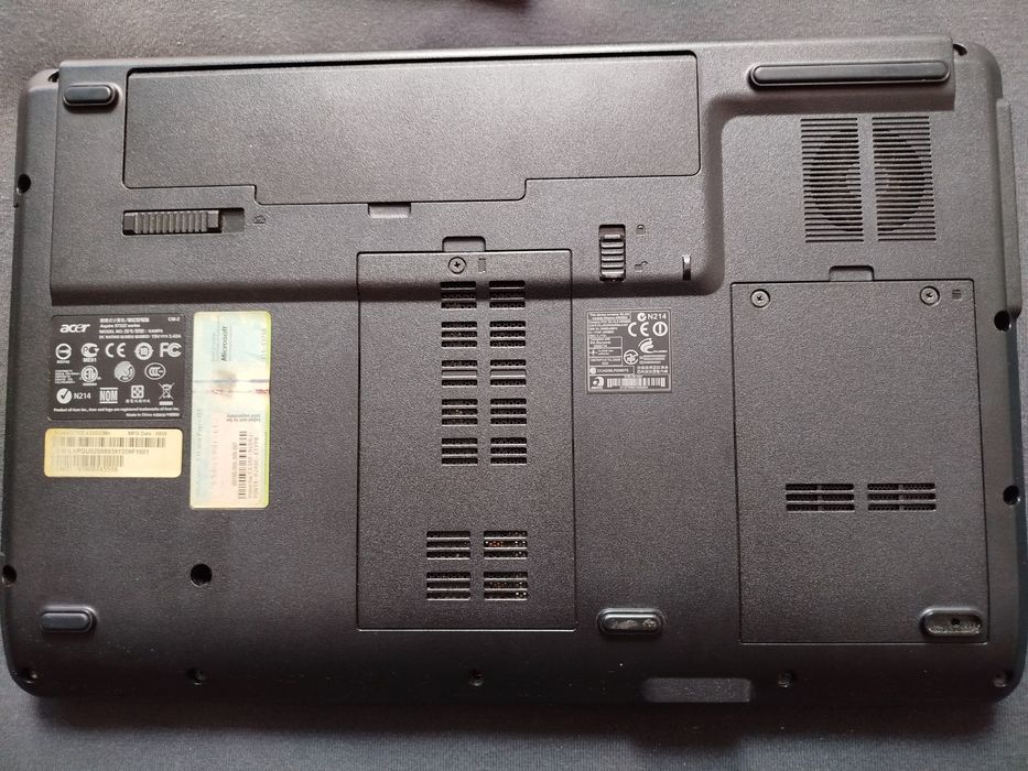 Laptop Acer uszkodzony