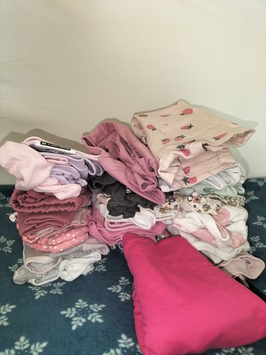 Ubranka dziewczynka 62/68 – nowe z metkami + używane