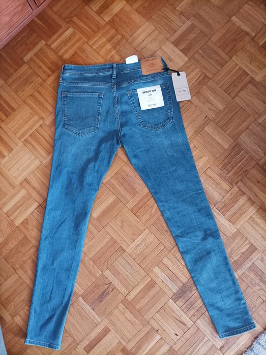 Spodnie jeansowe męskie Jack & Jones Tom