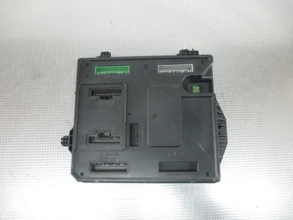 Caixa fusíveis / SAM / BSI RENAULT Megane III (BZ0_)