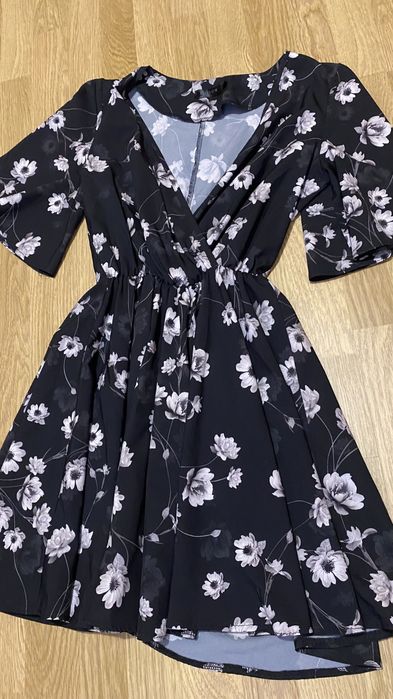 Платье черное