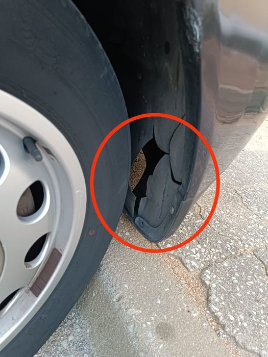 ( Novas fotos interiores )Vendo Audi A3 de 99 em muito bom estado rest