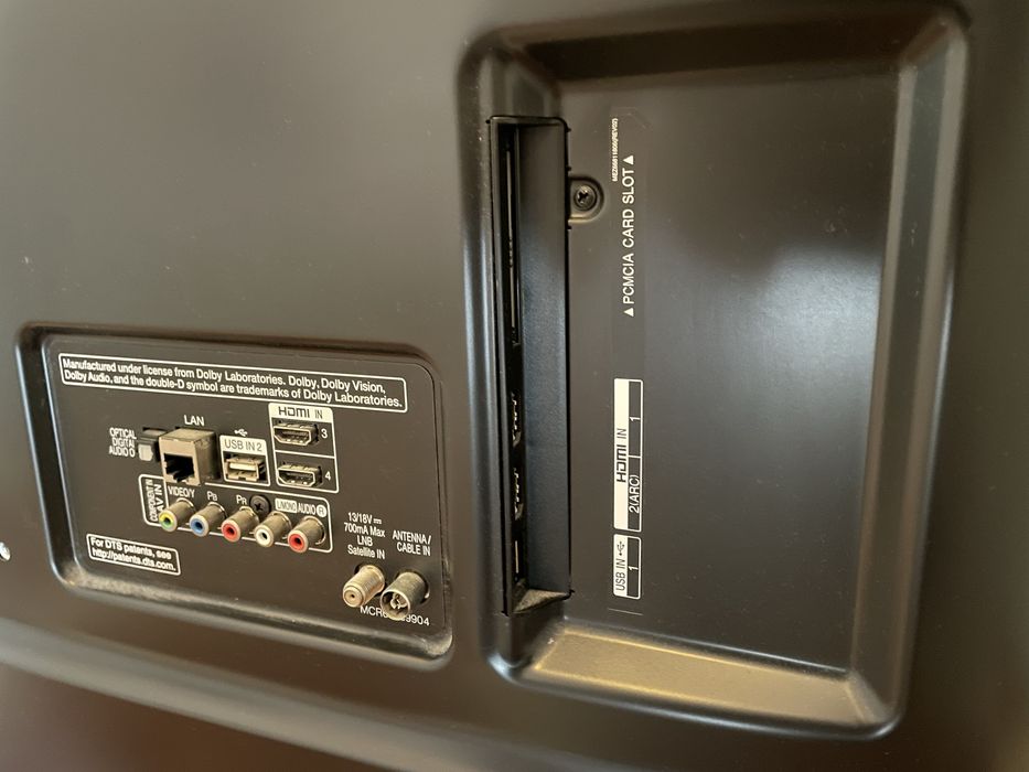 TV LG 50” 4K para peças