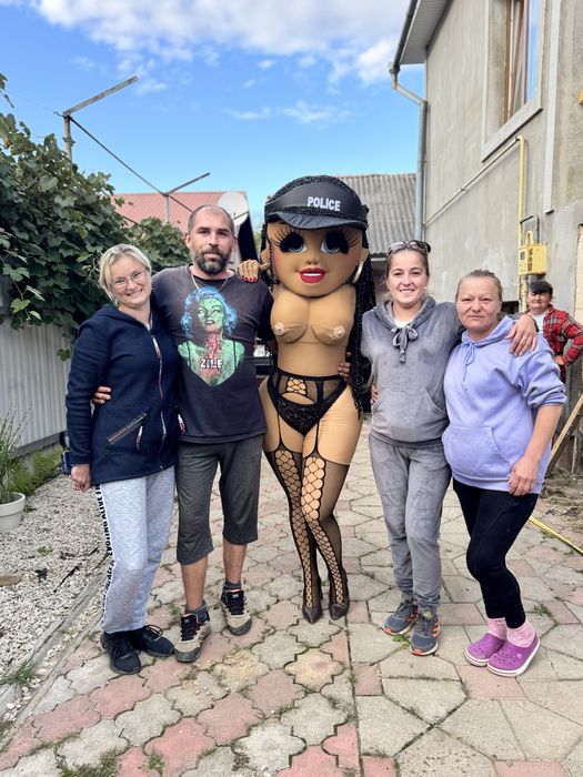 Стриптизерка Поліціянточка.Стриптизерша Коломия.Жартівливий стриптиз