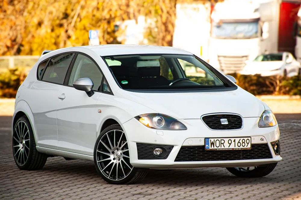 Seat Leon * PDC * Navi * Multifunkcja * Xenon * Tempomat * LEON FR *