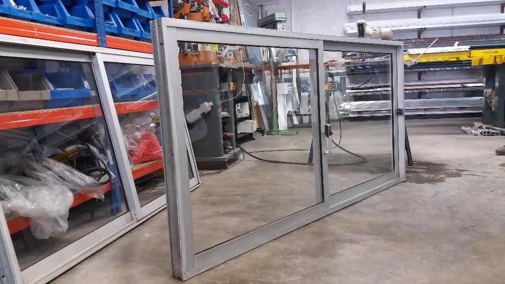 janelas correr cinza vidro simples