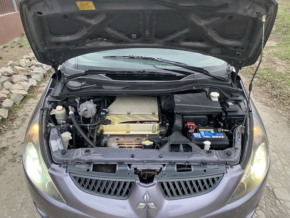 Мітсубісі Грандіс 2.4 Гбо Гарний стан !