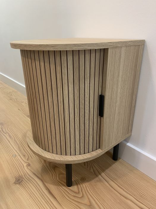 Mesa de apoio cor madeira