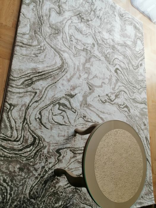 Dywan nowy 100 %wiskoza oliwka i beż