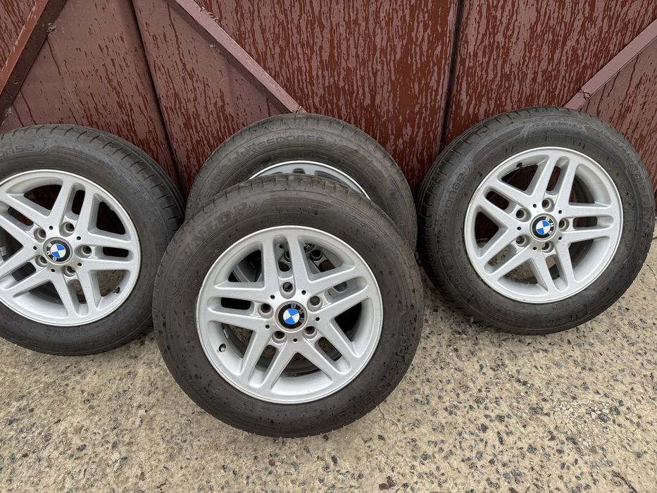 Продам диски и резину Р 15:5 120 BMW