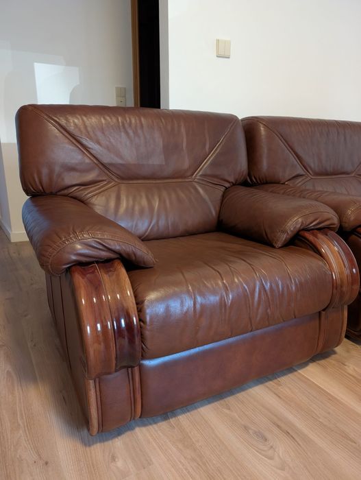 Conjunto sofá 2 lugares + 2 poltronas individuais
