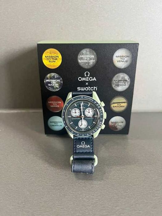 Omega x Swatch SO33G100 Earth - Limitowana Seria Świąteczna