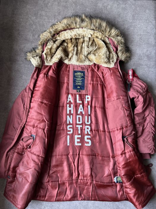Зимова куртка Alpha Industries оригінал, розмір S