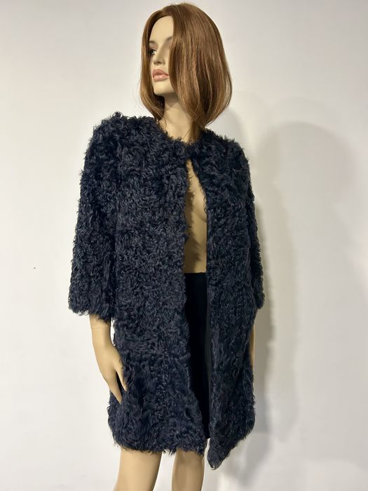 Стильне пальто з хутра кози Max Mara. Оригінал