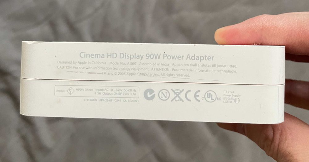 Monitor Apple Cinema HD Display 23"