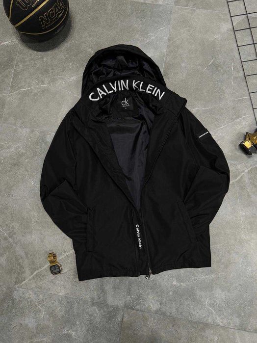 Вітровка Calvin Klein Luxe з біркою qr-code весна осінь i57/SN201