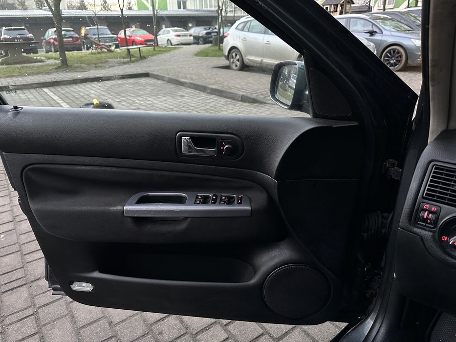 Продається гольф 4 2003