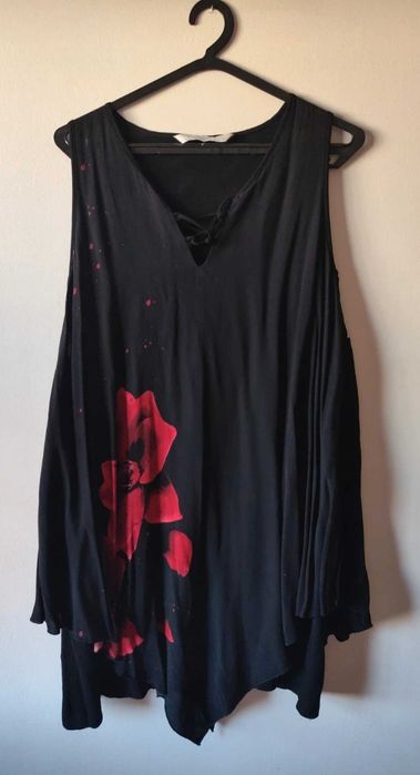 Vestido curto marca Desigual  nunca usado