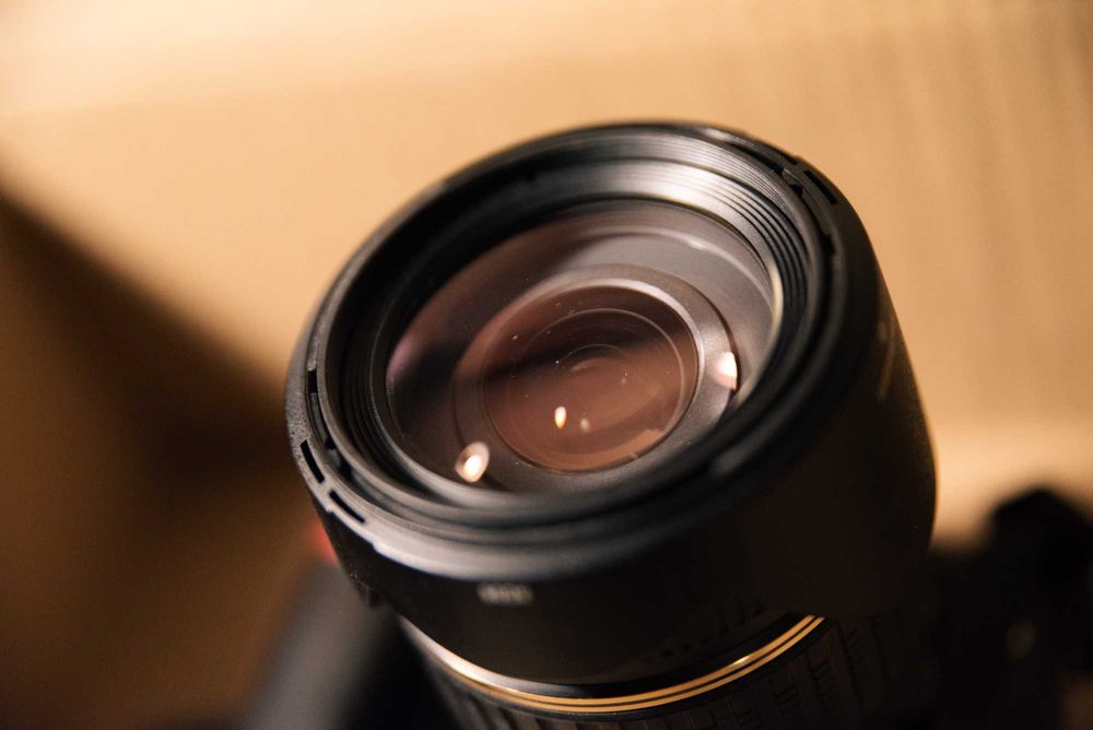 Nikon D90 (SC 21k) | Tamron 18-200mm f/3.5-6.3
