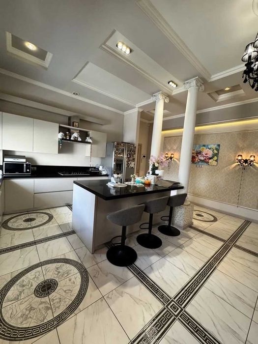 Продажа 4-комнатной квартиры Дафи Подстанция бульвар Зоряный