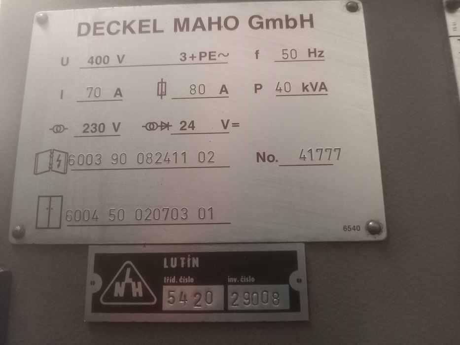 Fresadora CNC - DECKEL MAHO DMC 100V (1000x800)