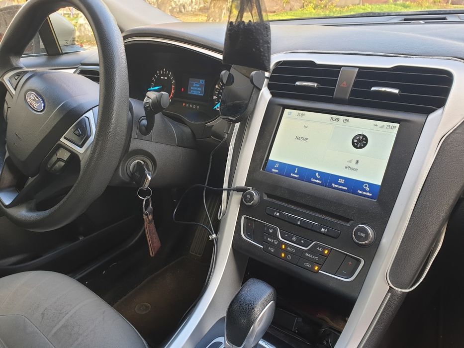 Цена снижена!Ford Fusion SE2015,2.5 ГБО, 179т.км пробег,2комплекта рез