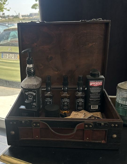 Mala decoração vintage fecha e abre