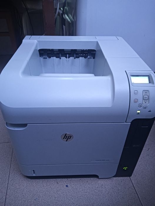 Impressora HP laserjet 600 m602
