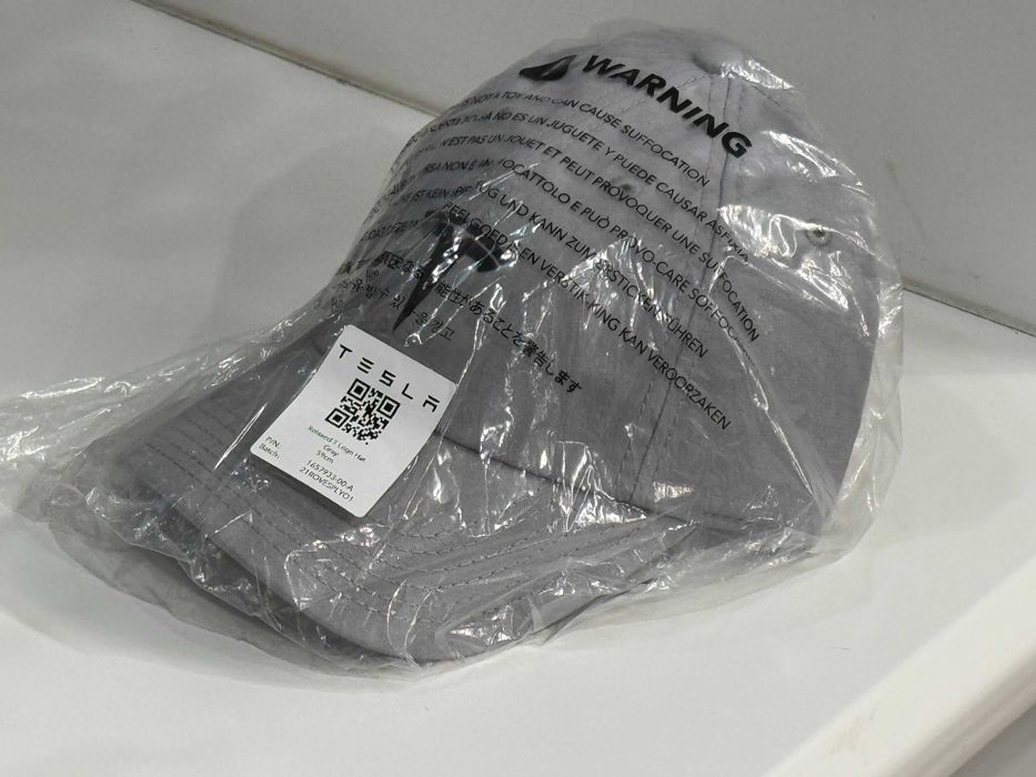 Нова оригінальна кепка Tesla relaxed T logo hat 59см офіційний мерч