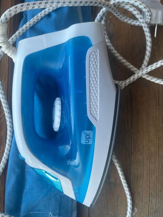 Продам утюг новий