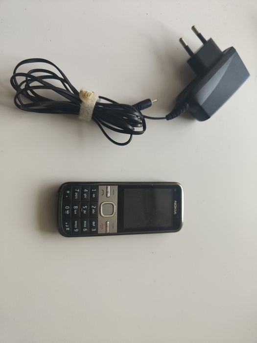 Nokia C5 w bardzo dobrym stanie