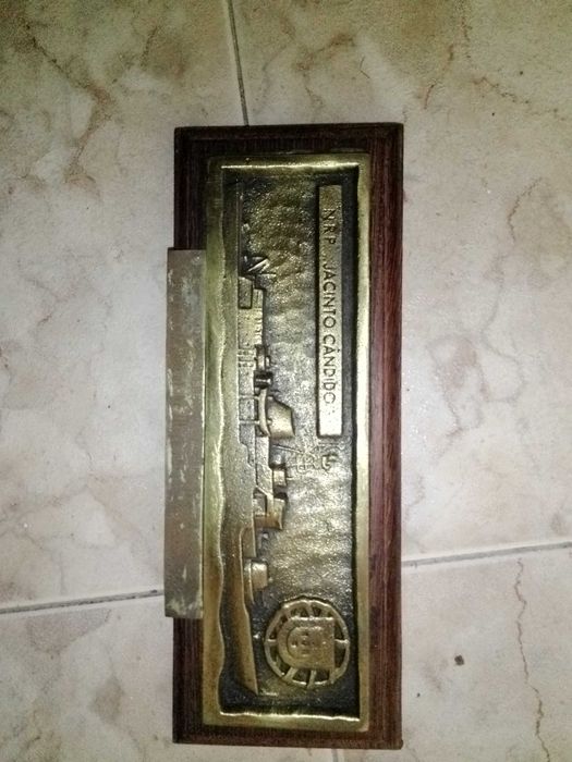 ESPOSITOR casinha paul daniel