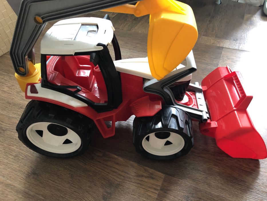 Детский трактор экскаватор-погрузчик брэнда Lena