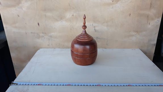 Peças únicas de artesanato em madeira, decoração