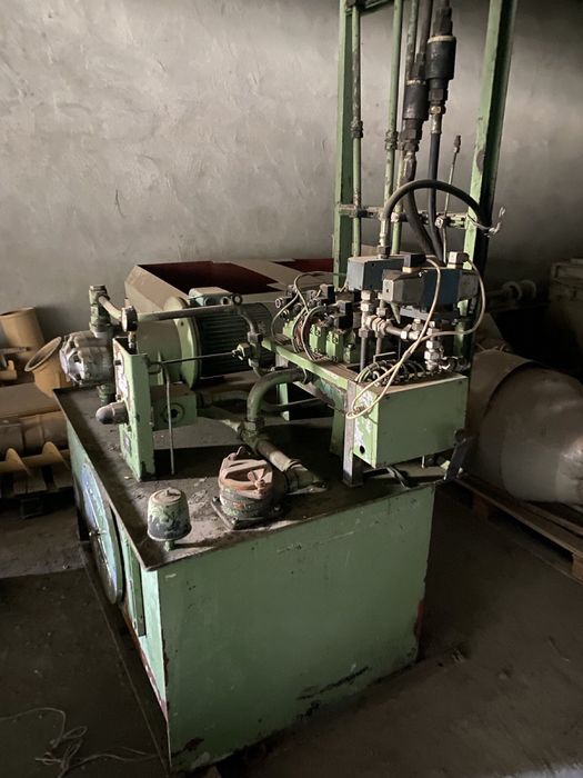 Вібропрес Schlosser uniblock 2 (для виробництва бетонних виробів )