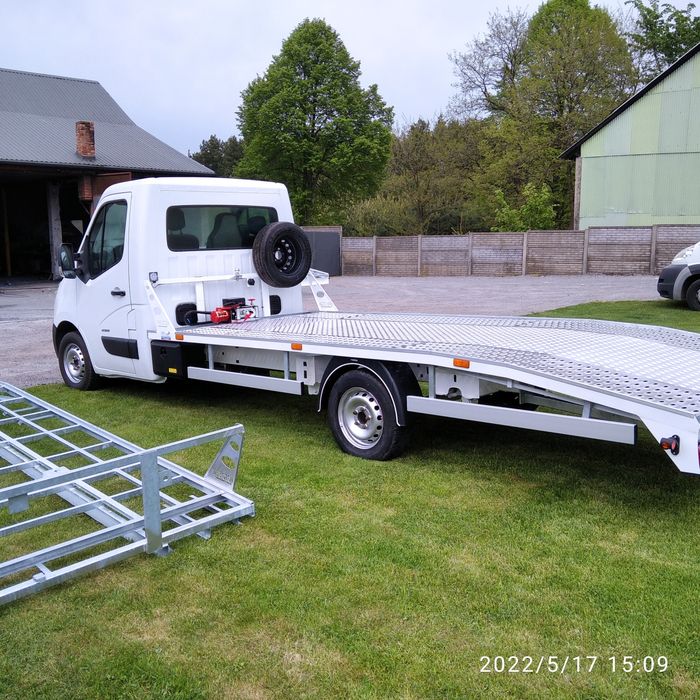 Zabudowa Platforma najazdowa auto laweta  Producent