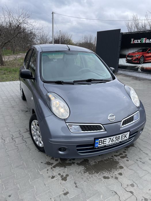 Nissan Micra 2010 рік