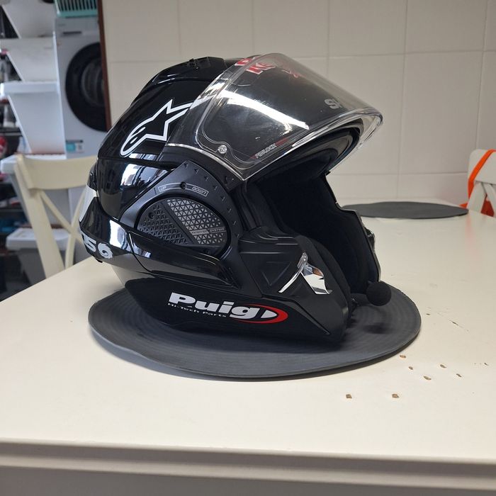 Capacete SHARK Modular preto