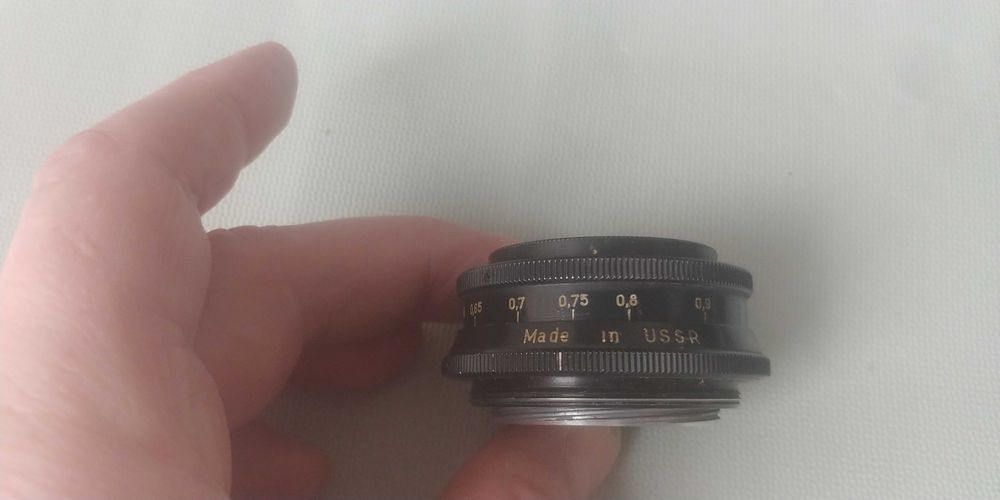Продам об'єктив  Industar 50-2