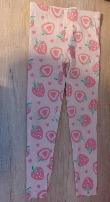 Spodnie legginsy w  truskawki