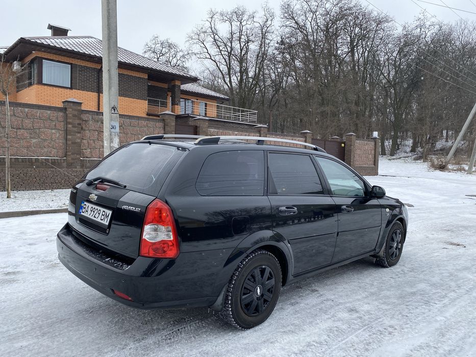В гарному стані Chevrolet Lacetti  CDX 1.8 бензин/Газ-4 На Автоматі!