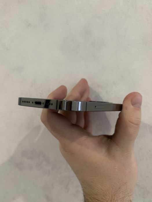 iPhone 12 Pro 128GB Graphite Neverlock